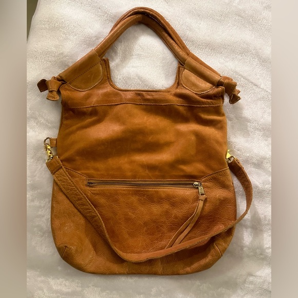 Anna Corrina $248 leather shoulder bag. Excellent condition. Super soft leather - Picture 9 of 9